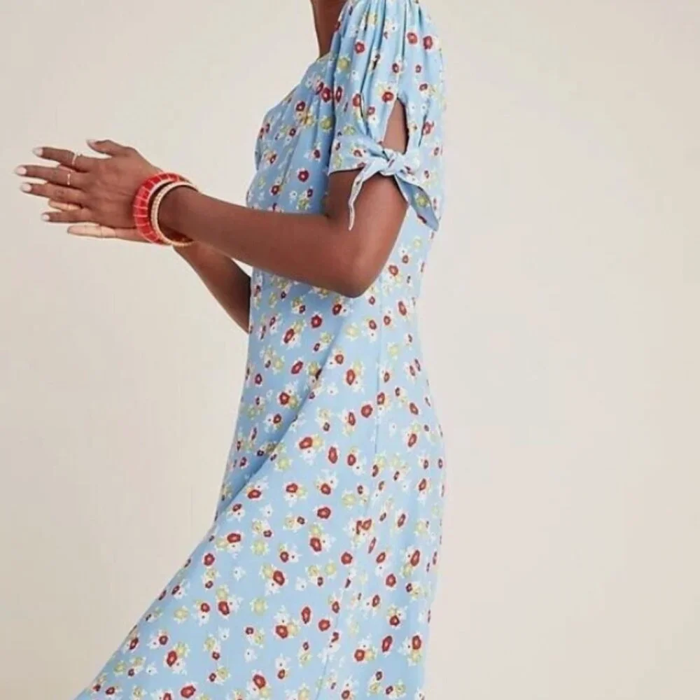 Faithfull The Brand Light Blue Erin Floral Short Sleeve Midi Dress - Size - 6 - Picture 2 of 10